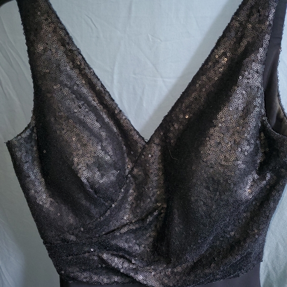 Bari Jay Black Gown Size 12 - Picture 8 of 11